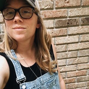 Meet your Posher, Alana